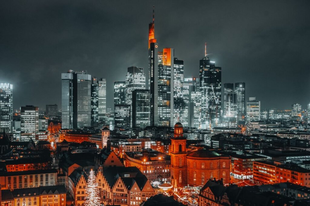 Frankfurter Skyline bei Nacht