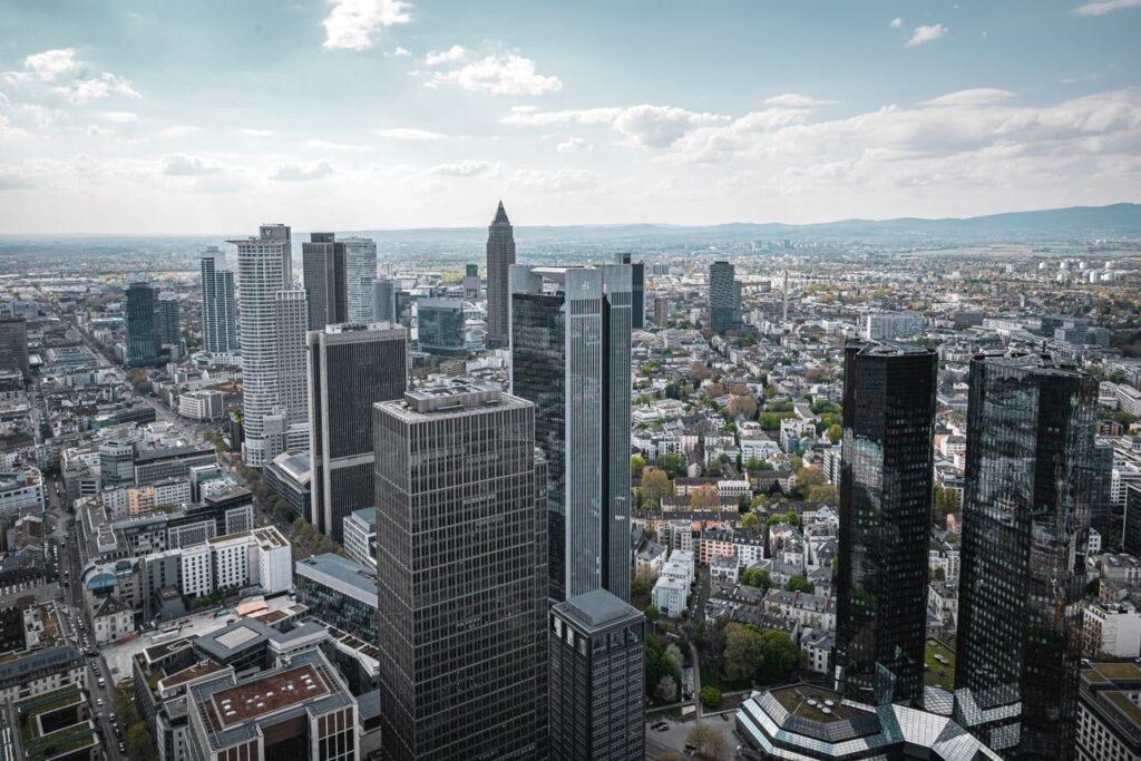 Luftaufnahme der Frankfurter Skyline