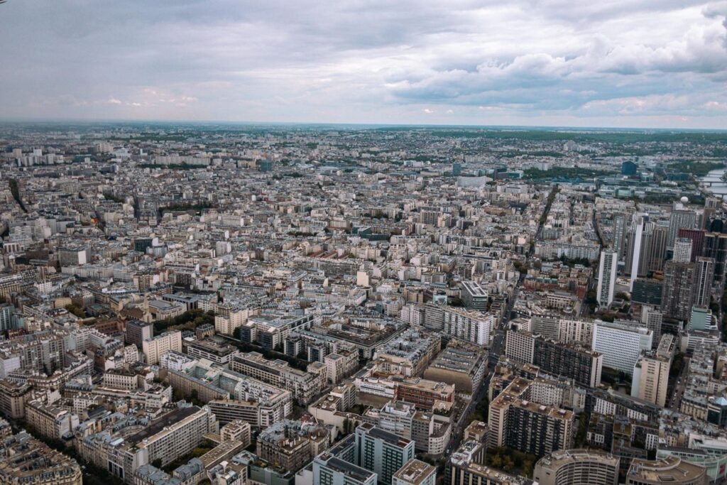 Vue aérienne panoramique de Paris