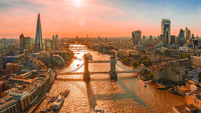 London skyline at sunset — TaxDigit accountants advising clients across the UK and internationally