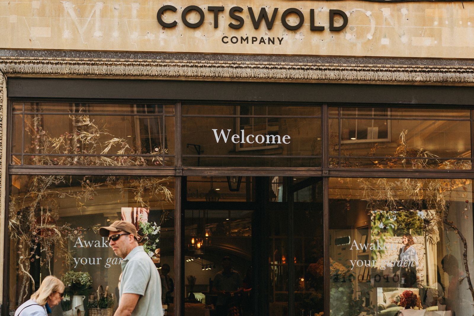 Independent shopfront on a British high street — UK small business accounting and tax